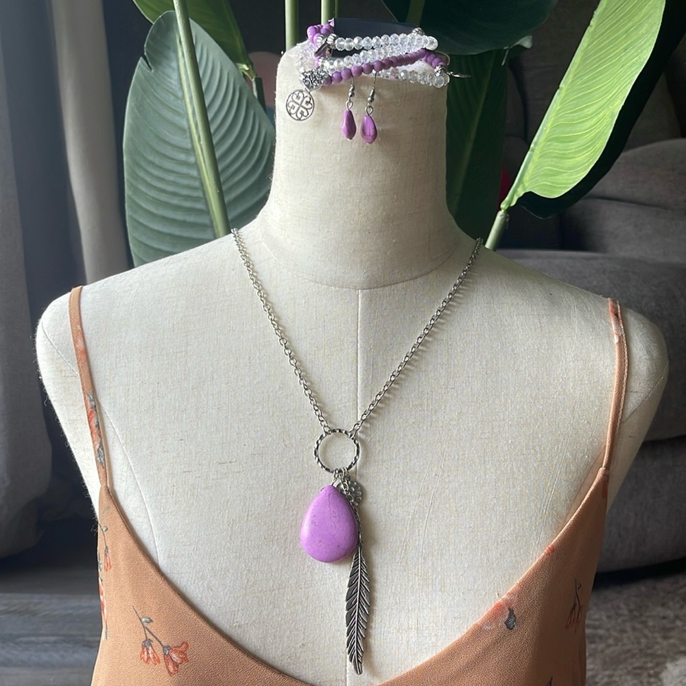 Silver and Purple Pendant Jewelry Set